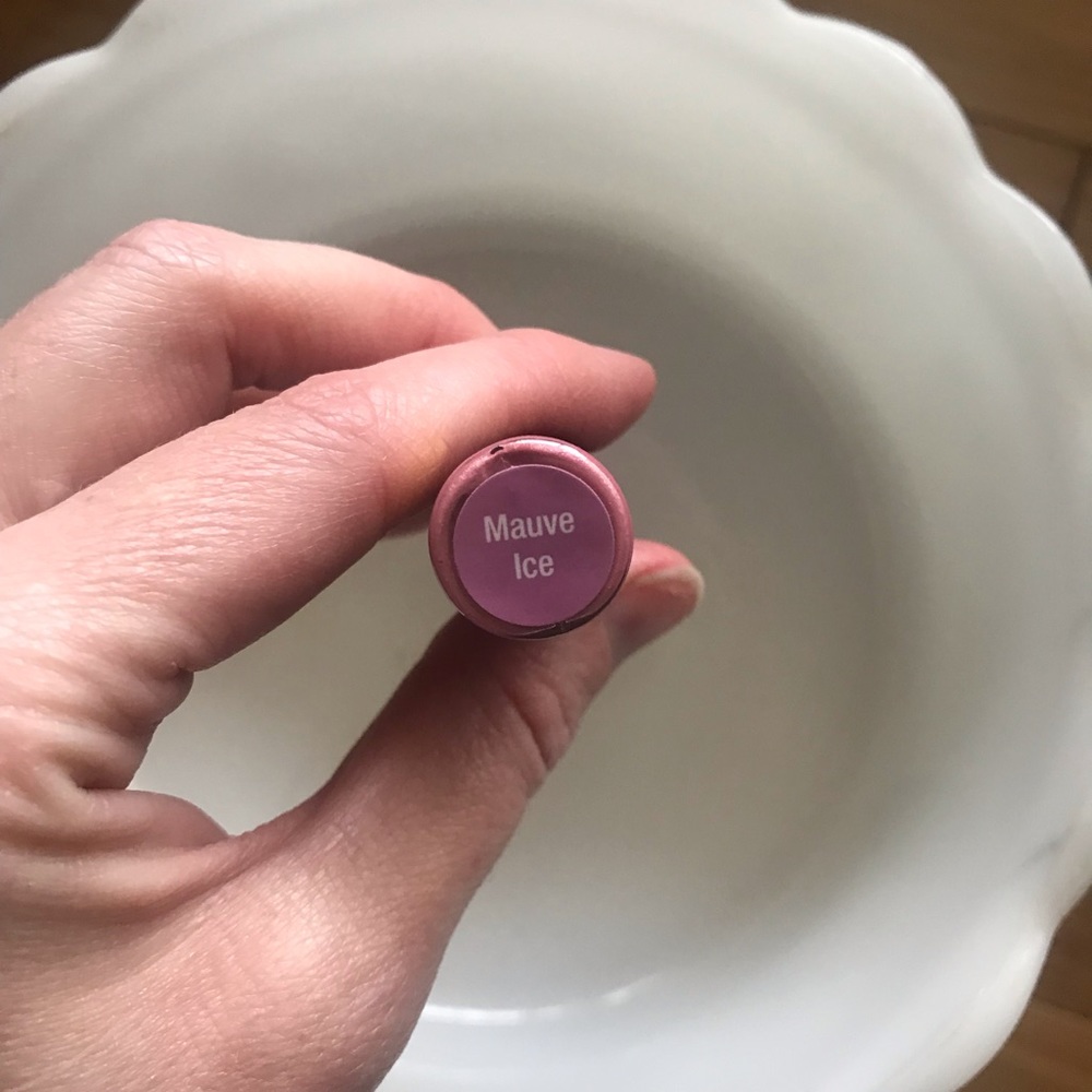 Sealed Mauve Ice LipSense